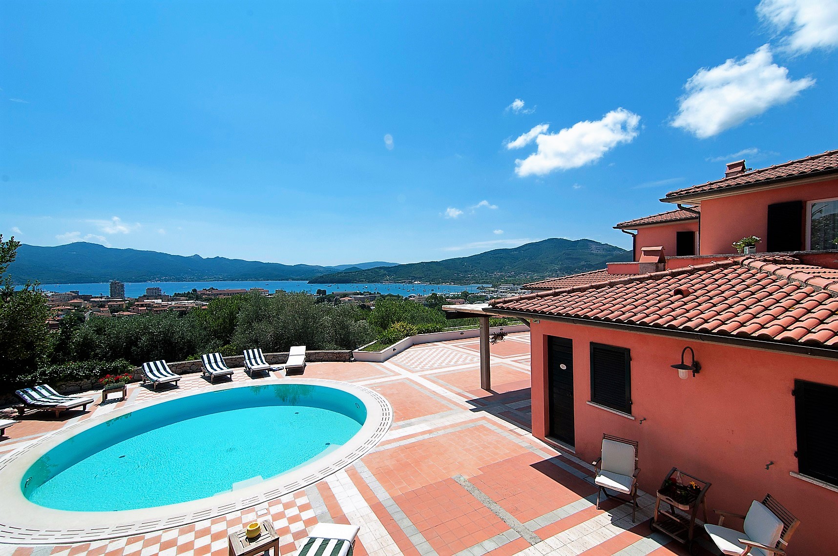 Villa in vendita – Toscana, Isola d’Elba, Portoferraio